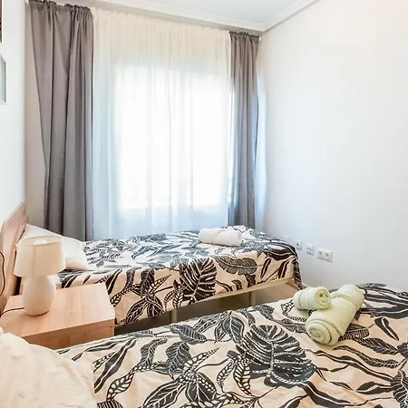 Apartment In With Wifi
